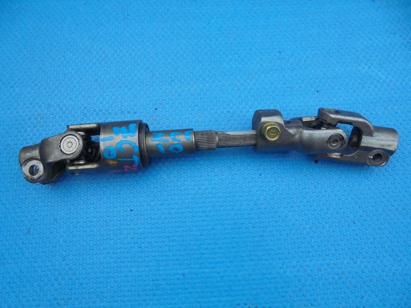 Рулевой карданчик Toyota Opa ZCT10