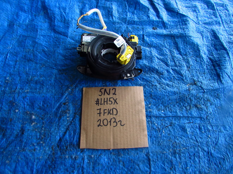 Шлейф подрулевой Volkswagen Tiguan