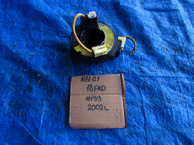 Шлейф подрулевой Toyota Corolla Spacio