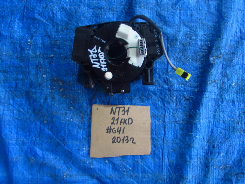 Шлейф подрулевой Nissan X-Trail NT31