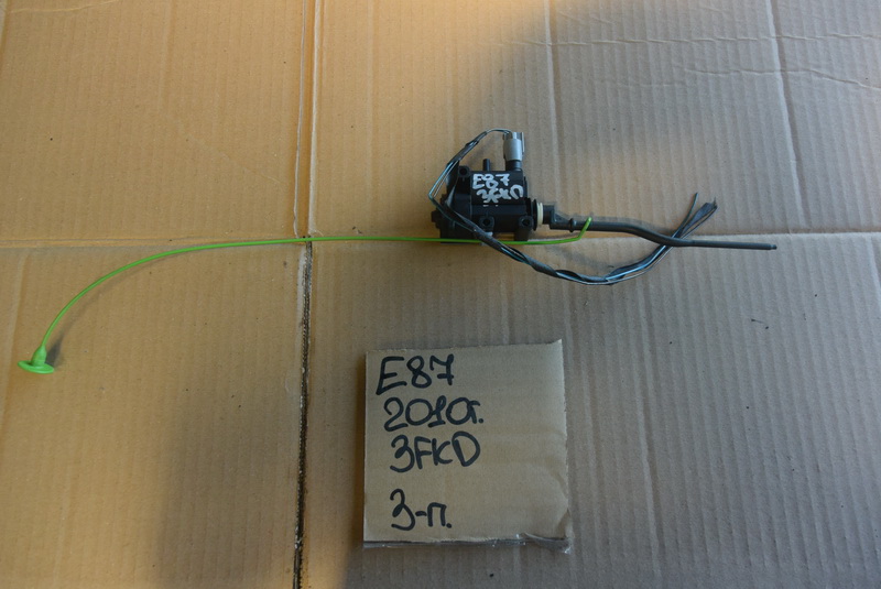 Замок лючка бензобака BMW 1-series E87