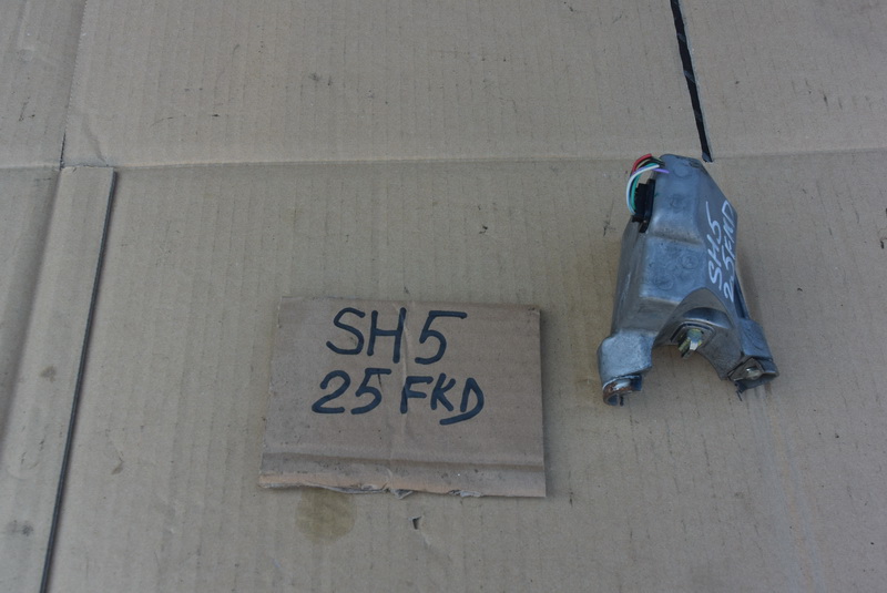 Замок рулевой колонки Subaru Forester SH5