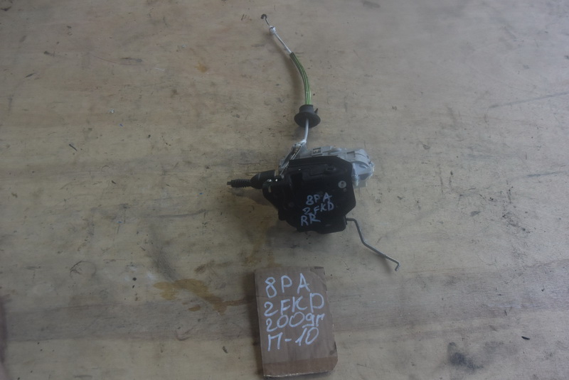 Замок двери Audi A3 8PA