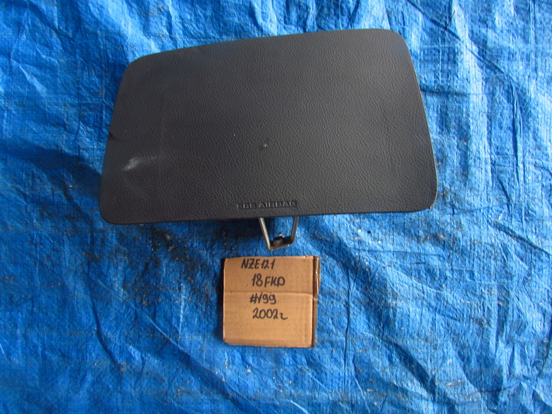 Airbag пассажирский Toyota Corolla Spacio NZE121