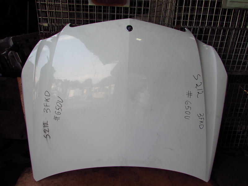 Капот Mercedes-benz E-class