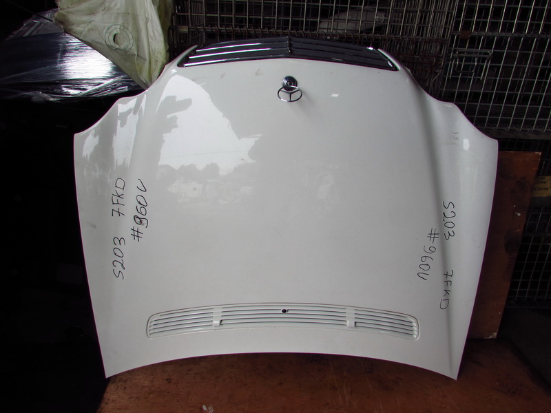 Капот Mercedes-benz C-class S203