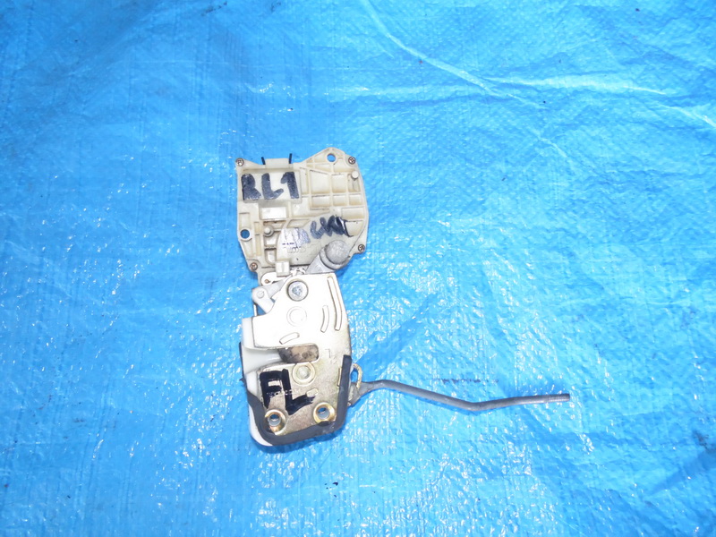 Замок двери Honda Lagreat RL1