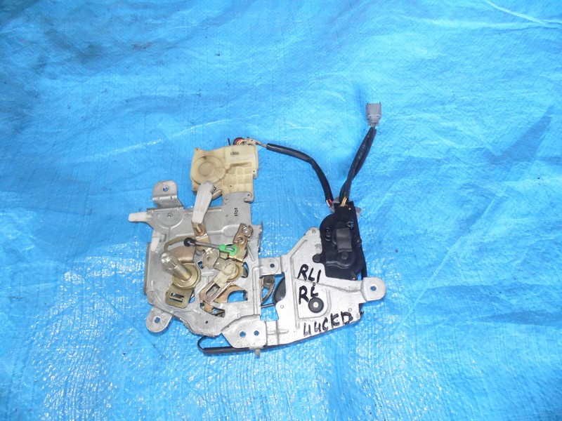 Замок двери Honda Lagreat