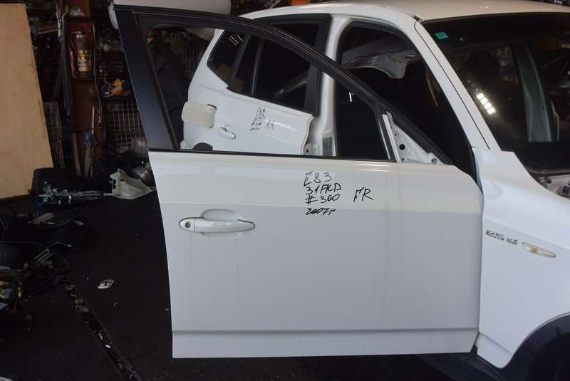 Дверь BMW X3 E83