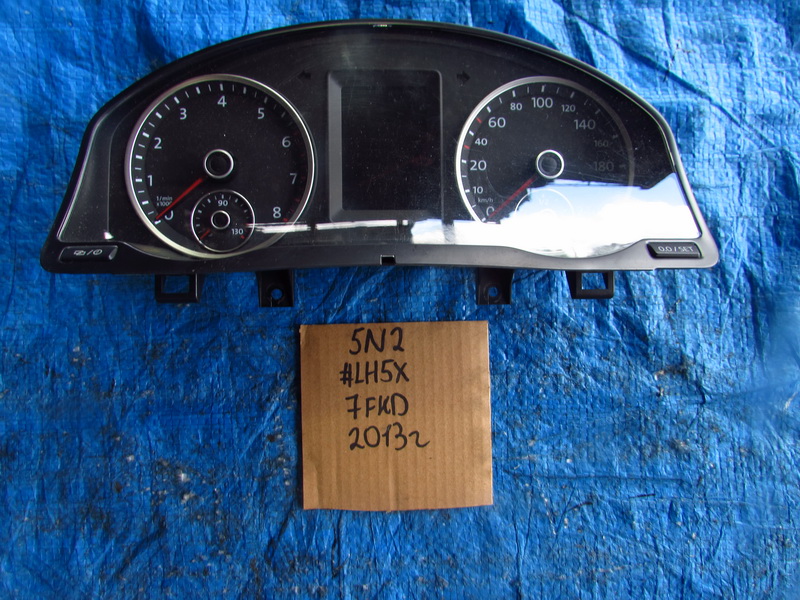 Спидометр Volkswagen Tiguan