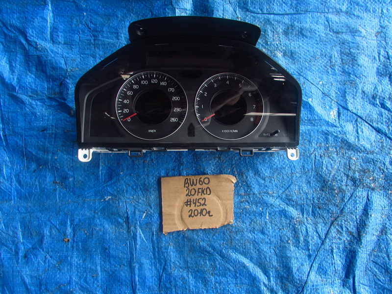 Спидометр Volvo V70