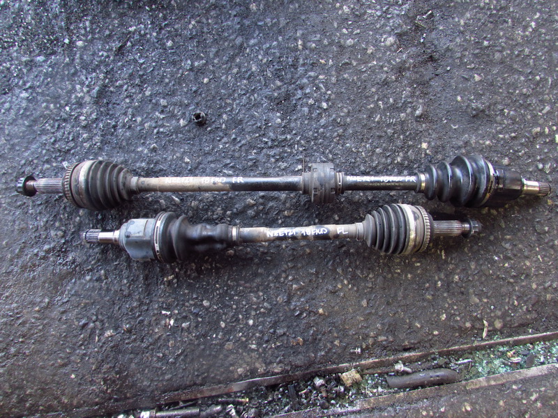 Привод Toyota Corolla Spacio NZE121