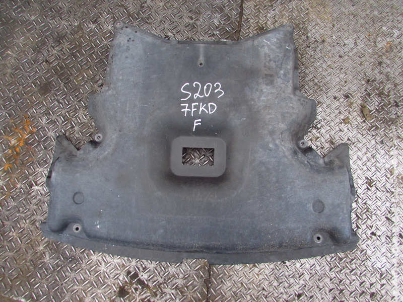 Защита двигателя Mercedes-benz C-class S203