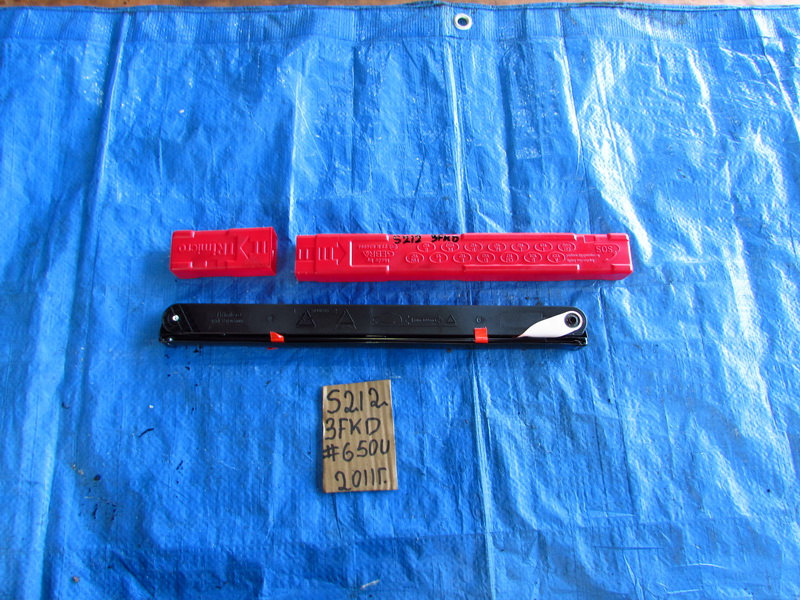 Знак аварийной сигнализации Mercedes-benz E-class