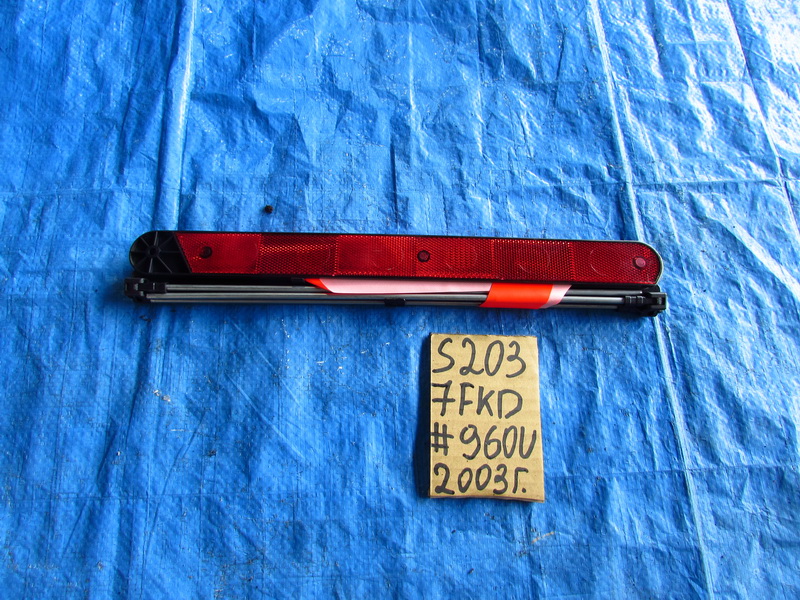 Знак аварийной сигнализации Mercedes-benz C-class