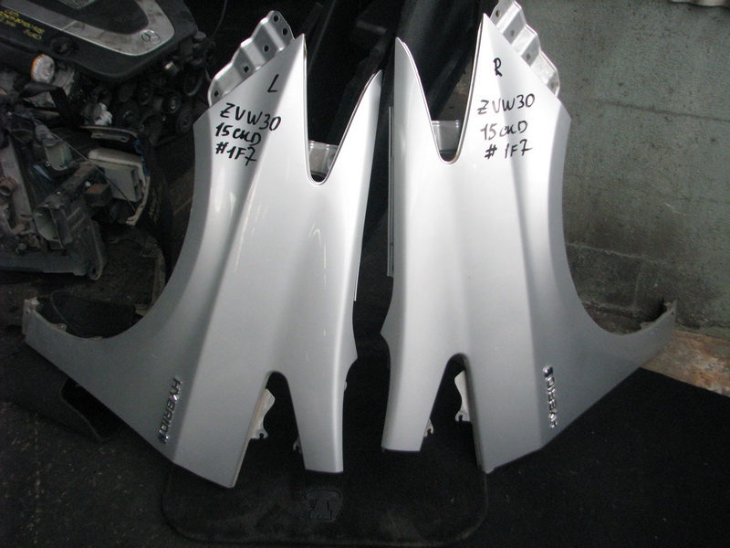 Крыло Toyota Prius