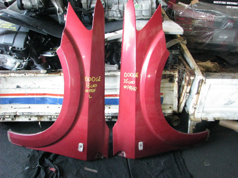 Крыло Dodge Journey 