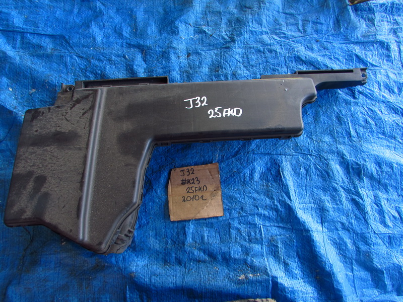 Воздуховод радиатора Nissan Teana J32