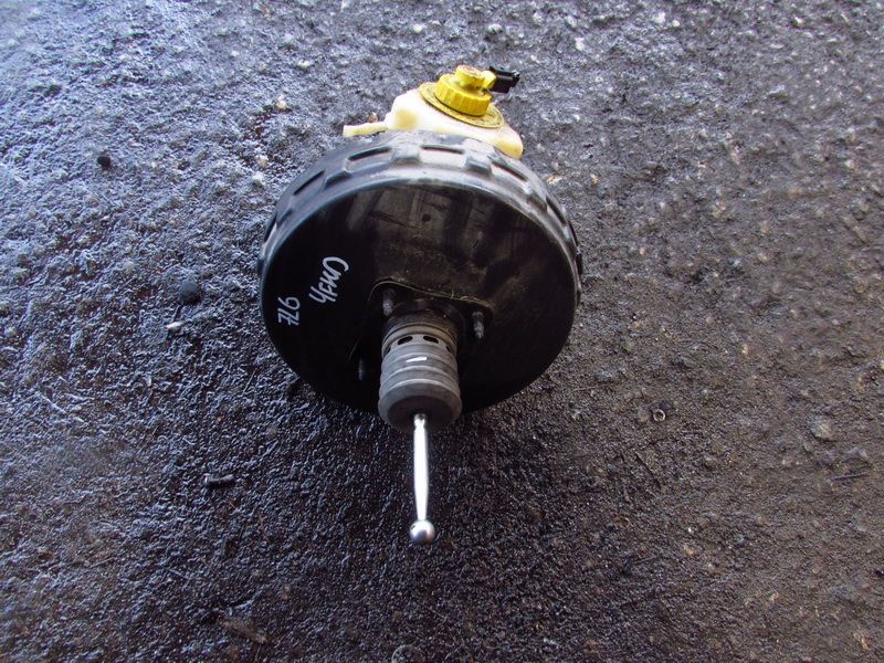 Главный тормозной цилиндр Volkswagen Touareg