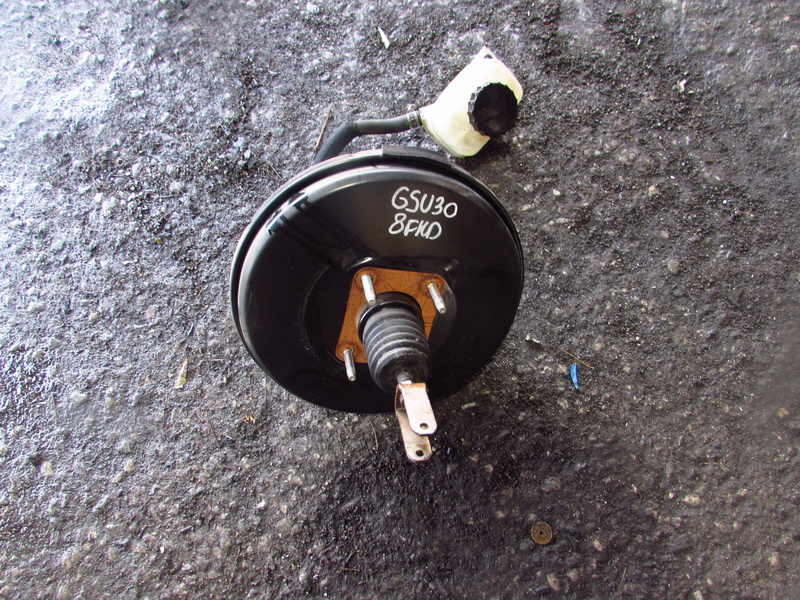 Главный тормозной цилиндр Toyota Harrier GSU30