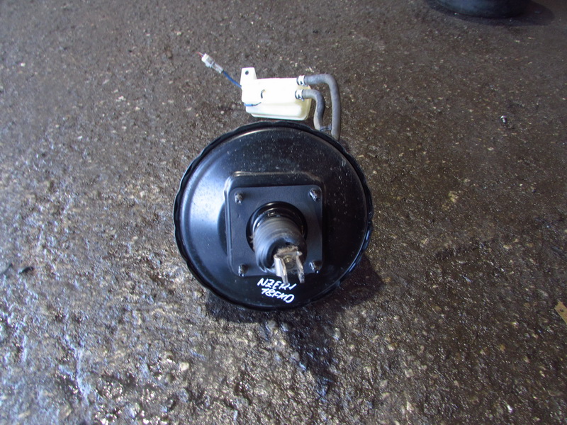 Главный тормозной цилиндр Toyota Corolla Spacio