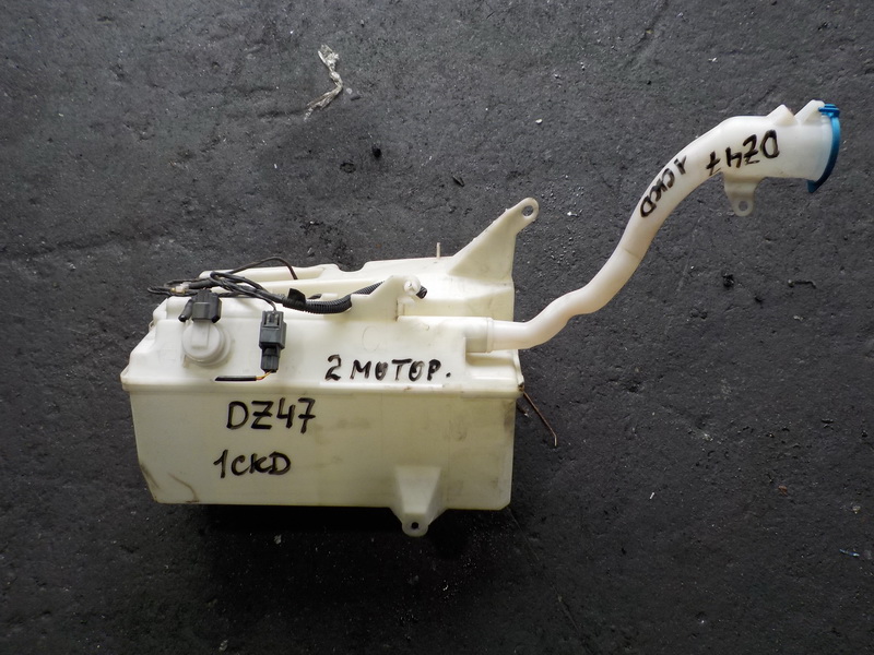 Бачок стеклоомывателя Volvo Xc60 DZ47