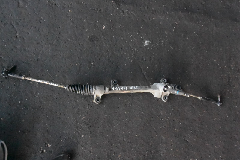 Рулевая рейка Toyota Corolla Fielder NZE141