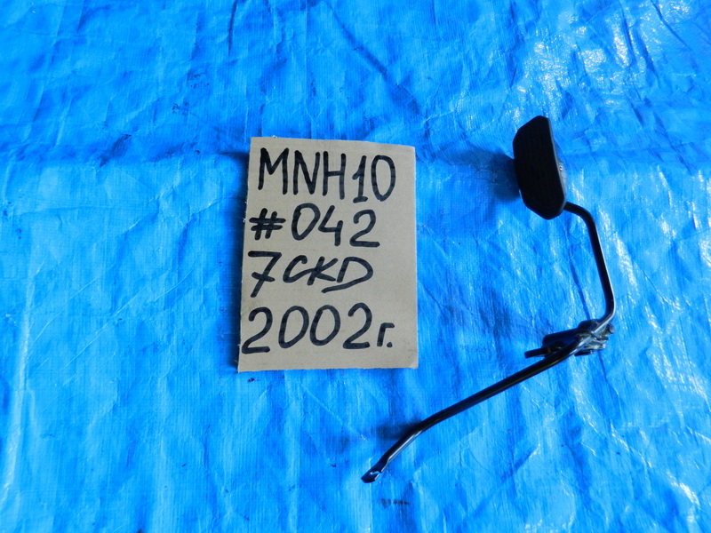 Педаль газа Toyota Alphard MNH10