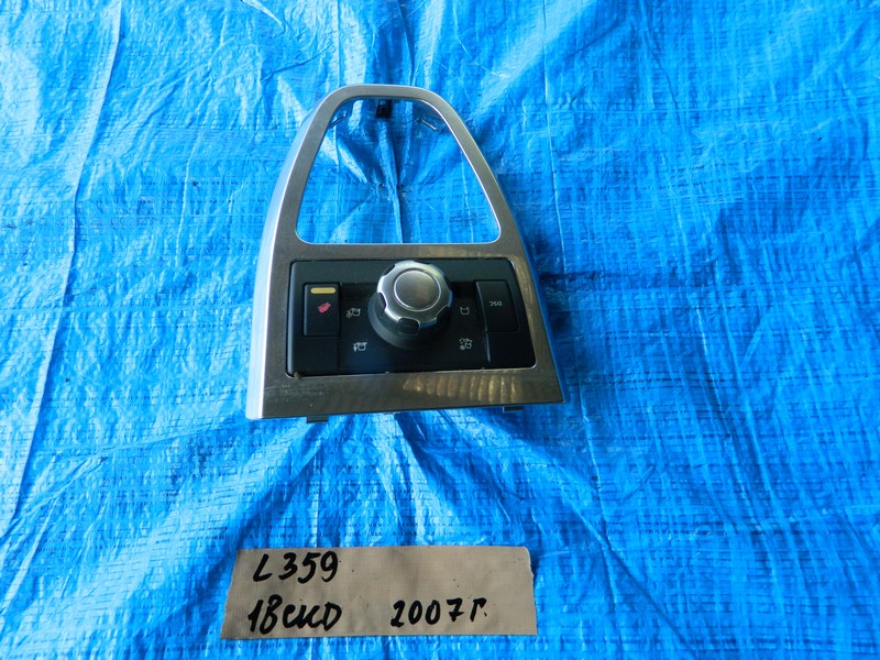 Консоль КПП Land Rover Freelander L359
