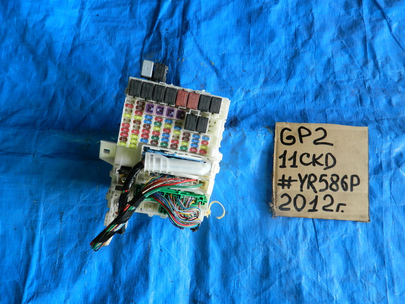 Блок предохранителей Honda Fit Shuttle