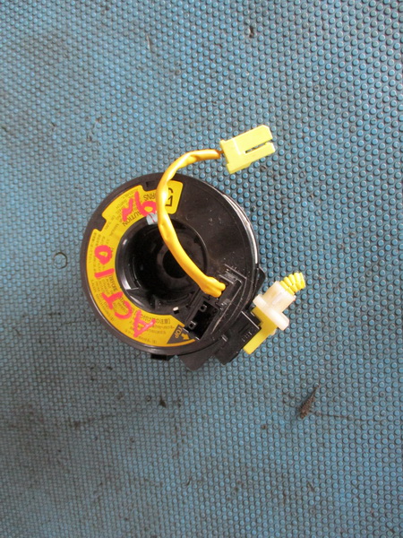 Шлейф подрулевой Toyota Opa