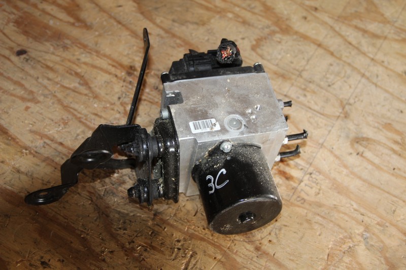 Блок АБС Volkswagen Passat