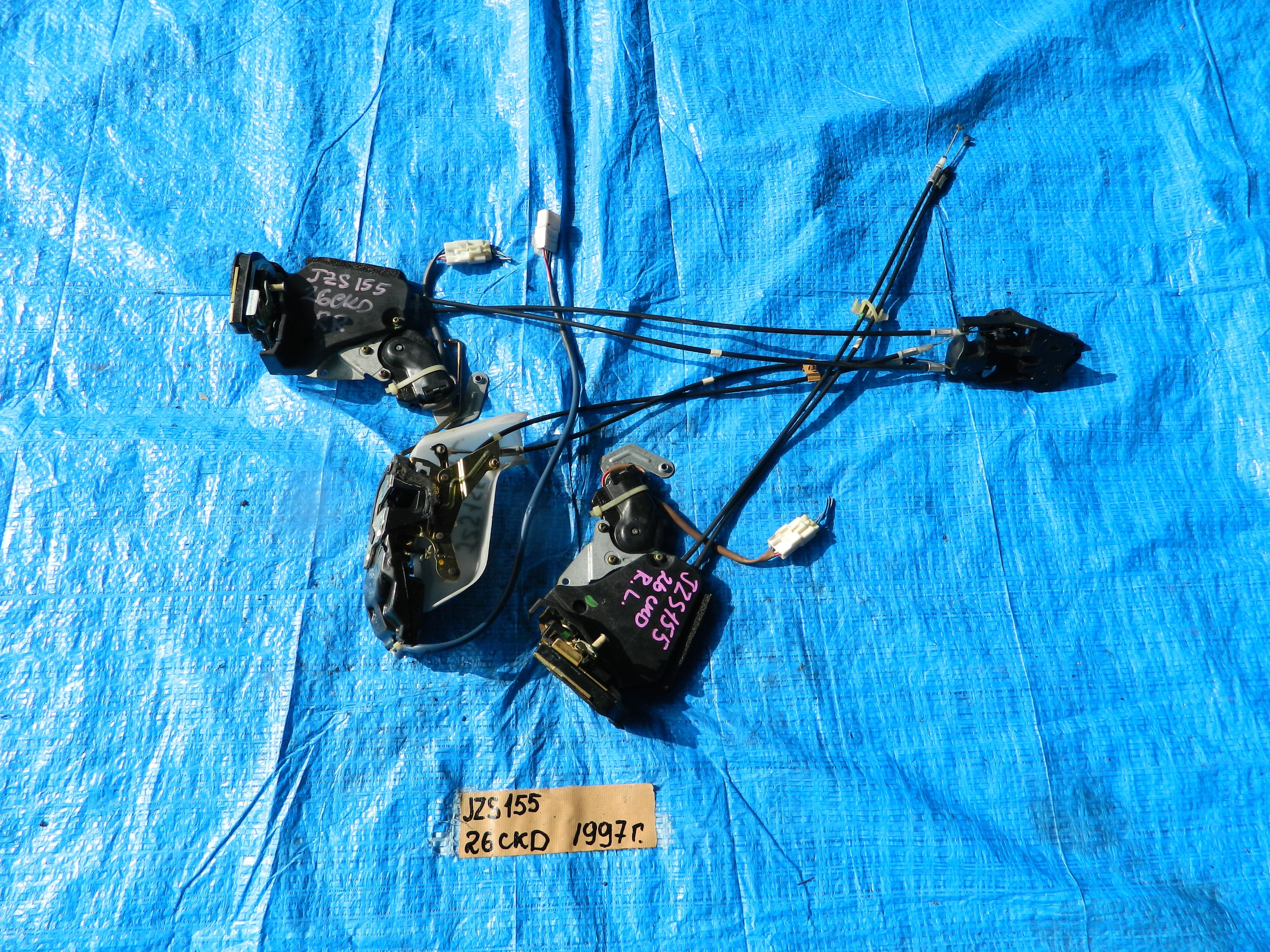 Замок двери Toyota Crown