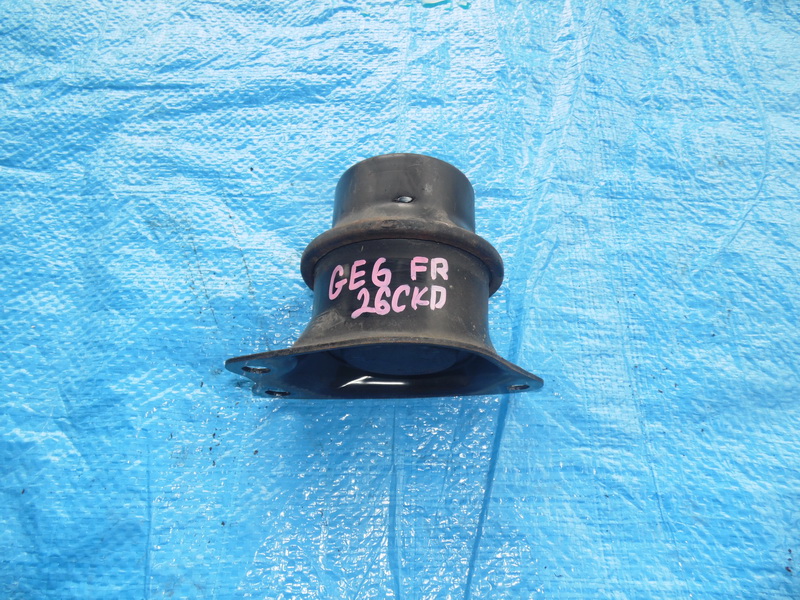 Подушка двигателя Honda Fit