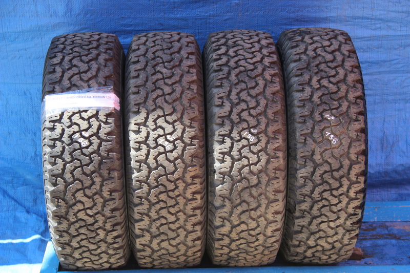 215/75R15 BFGoodrich All-Terrain T/A 2012 4 шт./компл Грязь АТ Легковая