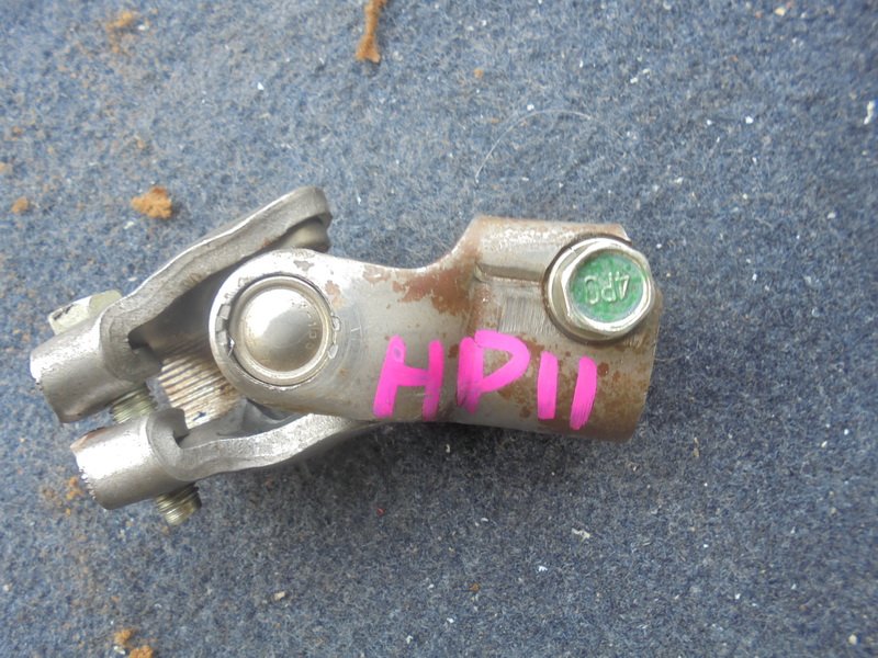 Рулевой карданчик Nissan Primera Camino HP11