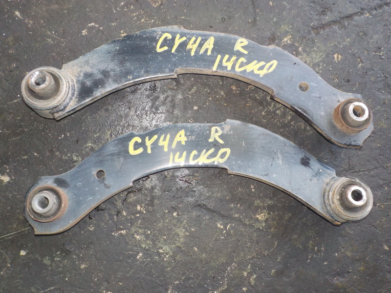 Рычаг Mitsubishi Lancer