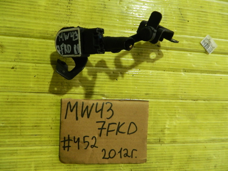 Датчик положения кузова Volvo V50