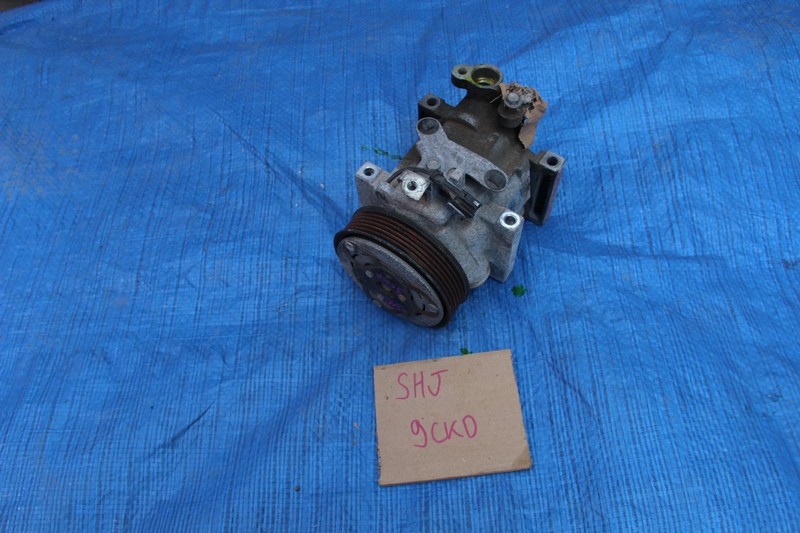 Компрессор кондиционера Subaru Forester SHJ