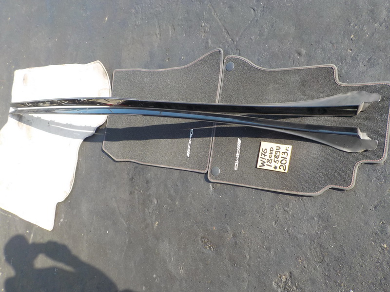 Молдинг лобового стекла Mercedes-benz A-class