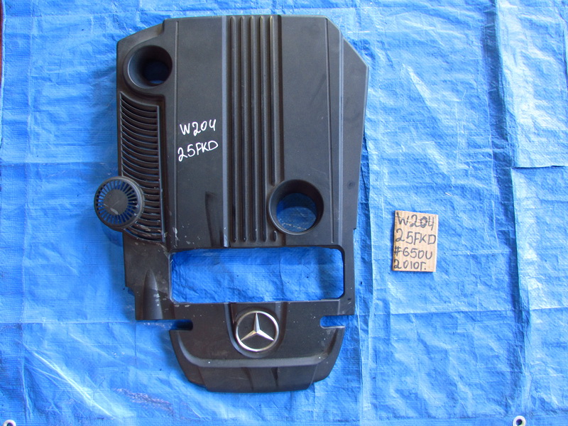 Декоративная крышка двигателя Mercedes-benz C-class W204