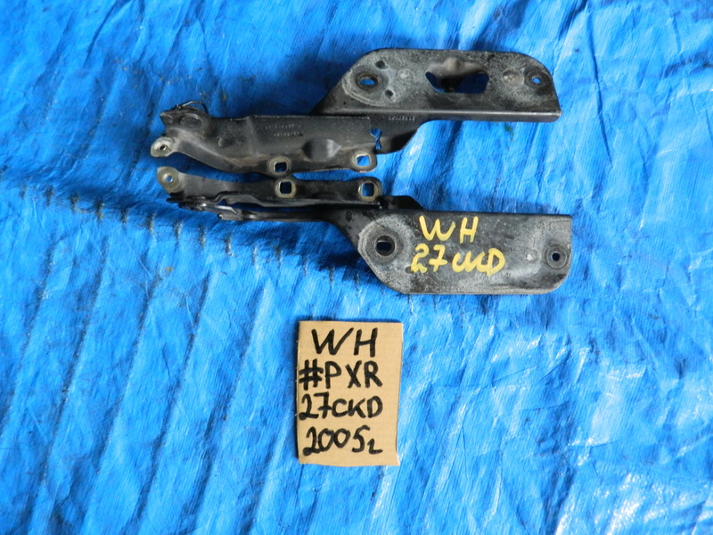 Петля капота Jeep Grand Cherokee WH