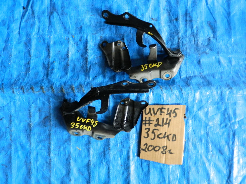 Петля капота Lexus Ls600h UVF45