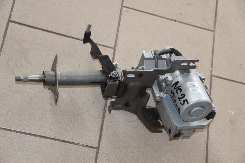 Рулевая колонка Nissan Serena