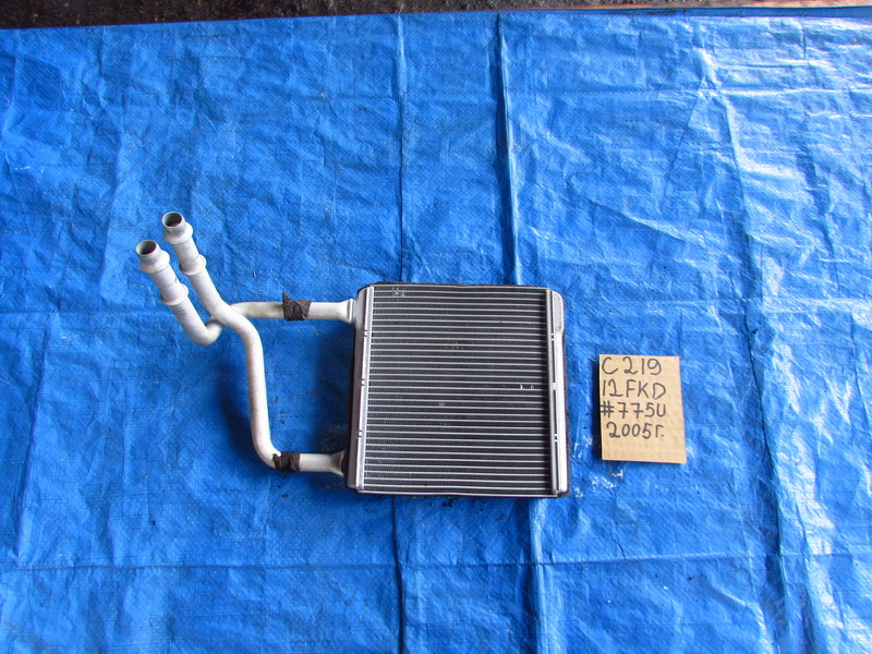 Радиатор печки Mercedes-benz Cls-class