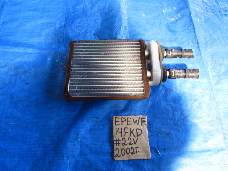 Радиатор печки Ford Escape