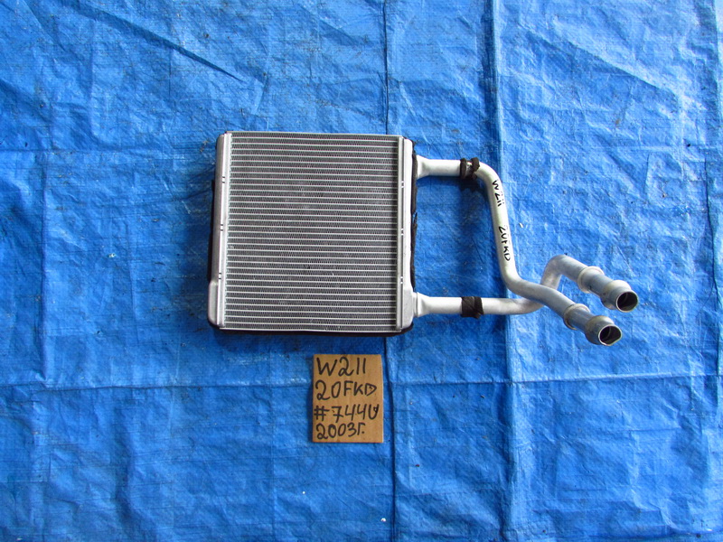 Радиатор печки Mercedes-benz E-class W211