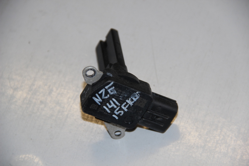 Дмрв Toyota Corolla Fielder