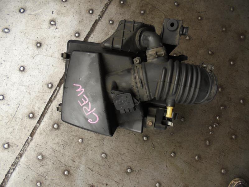 Корпус воздушного фильтра Mazda Premacy