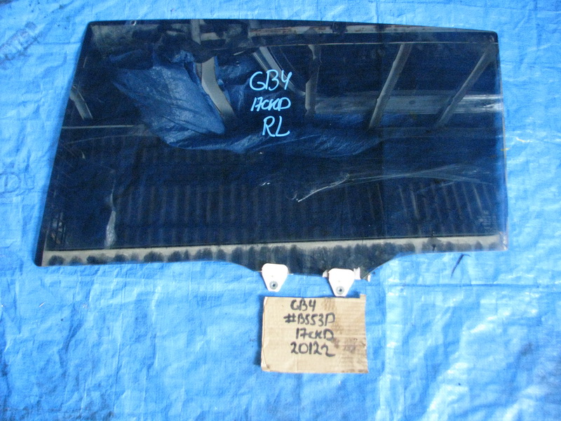 Стекло двери Honda Freed GB4